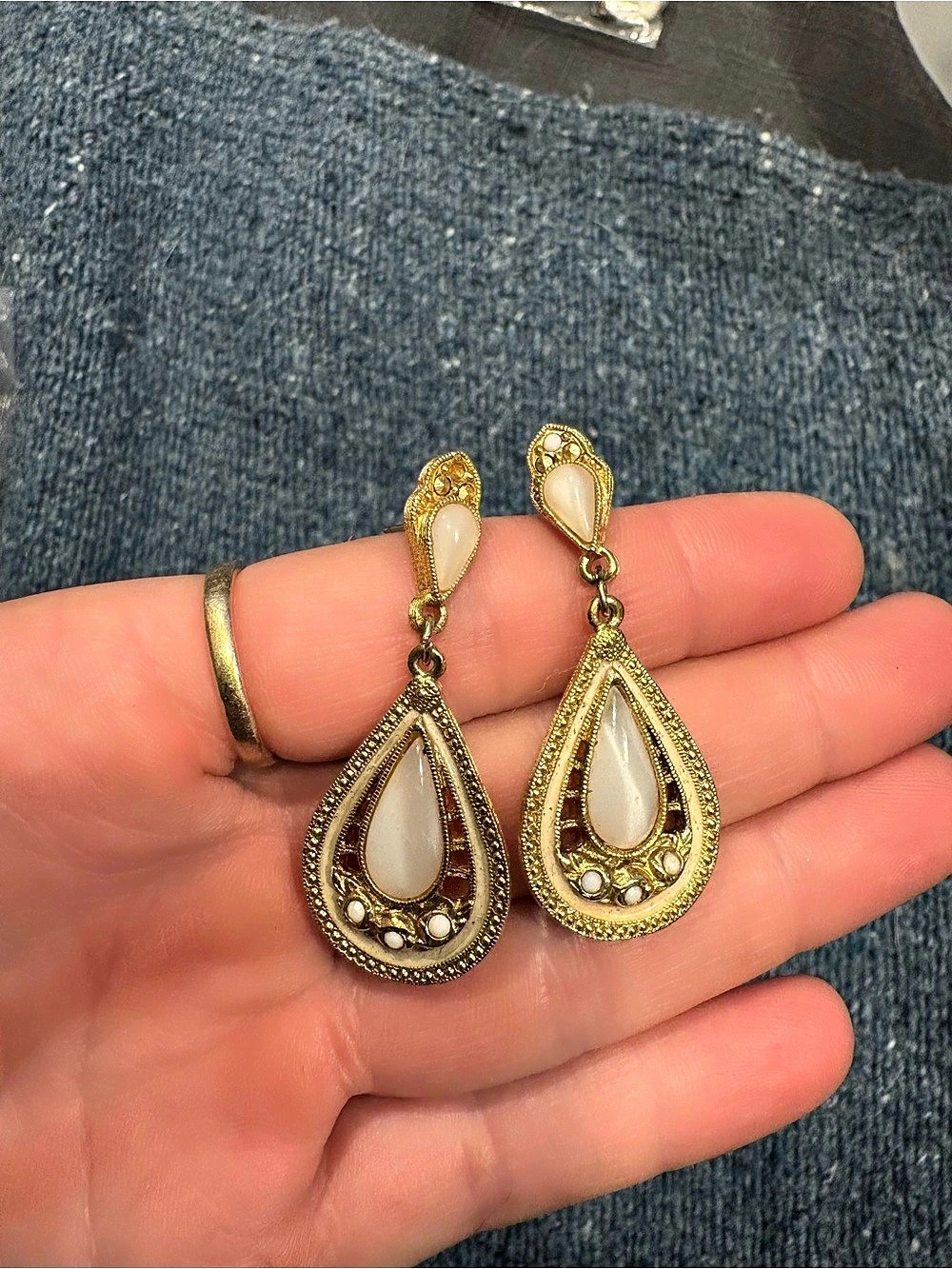 Teardrop Floral Earrings in Gold & White